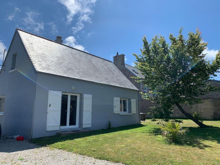 Maison Bord De Dans La Petite Irlande * Auderville